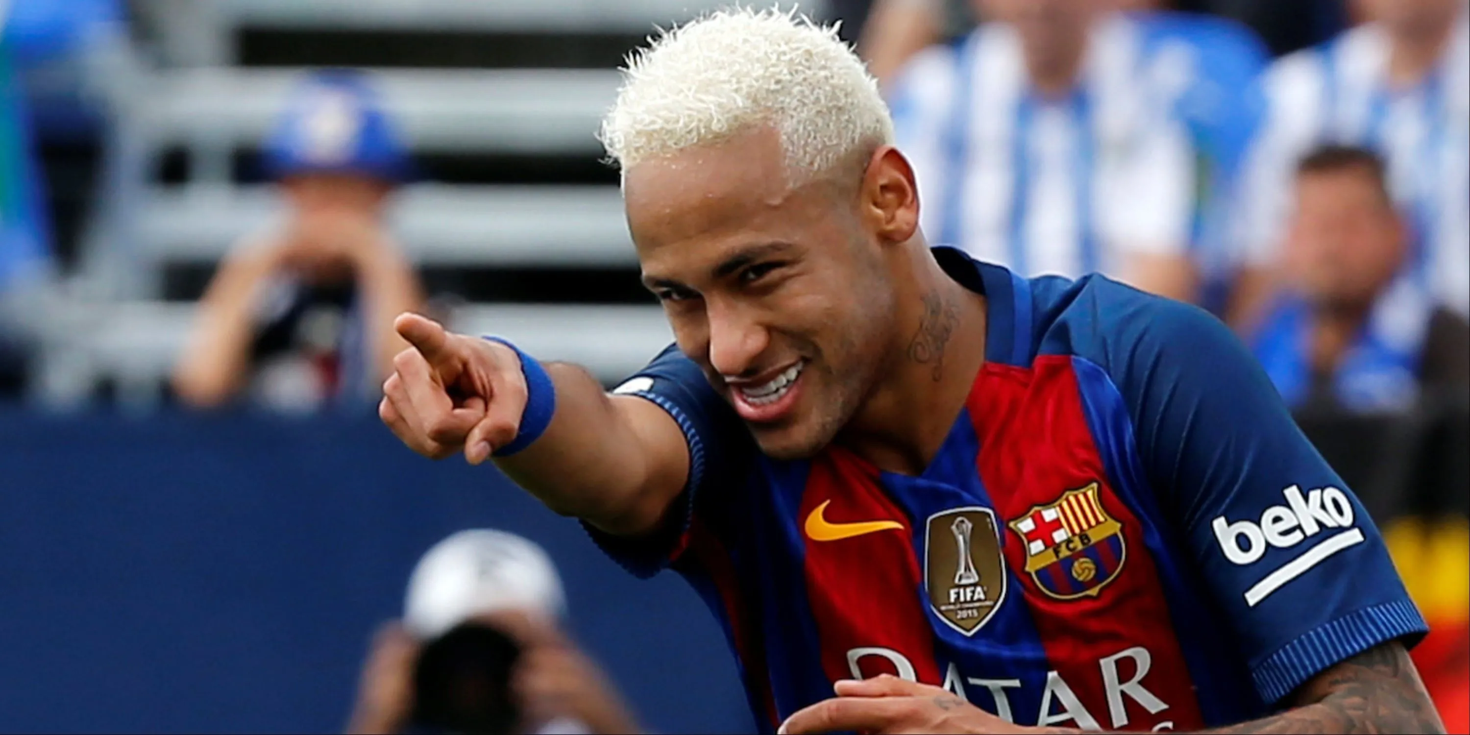 Neymar Jr ăn mừng bàn thắng trong màu áo Barcelona, một phần của bộ ba MSN giành cú ăn ba năm 2015