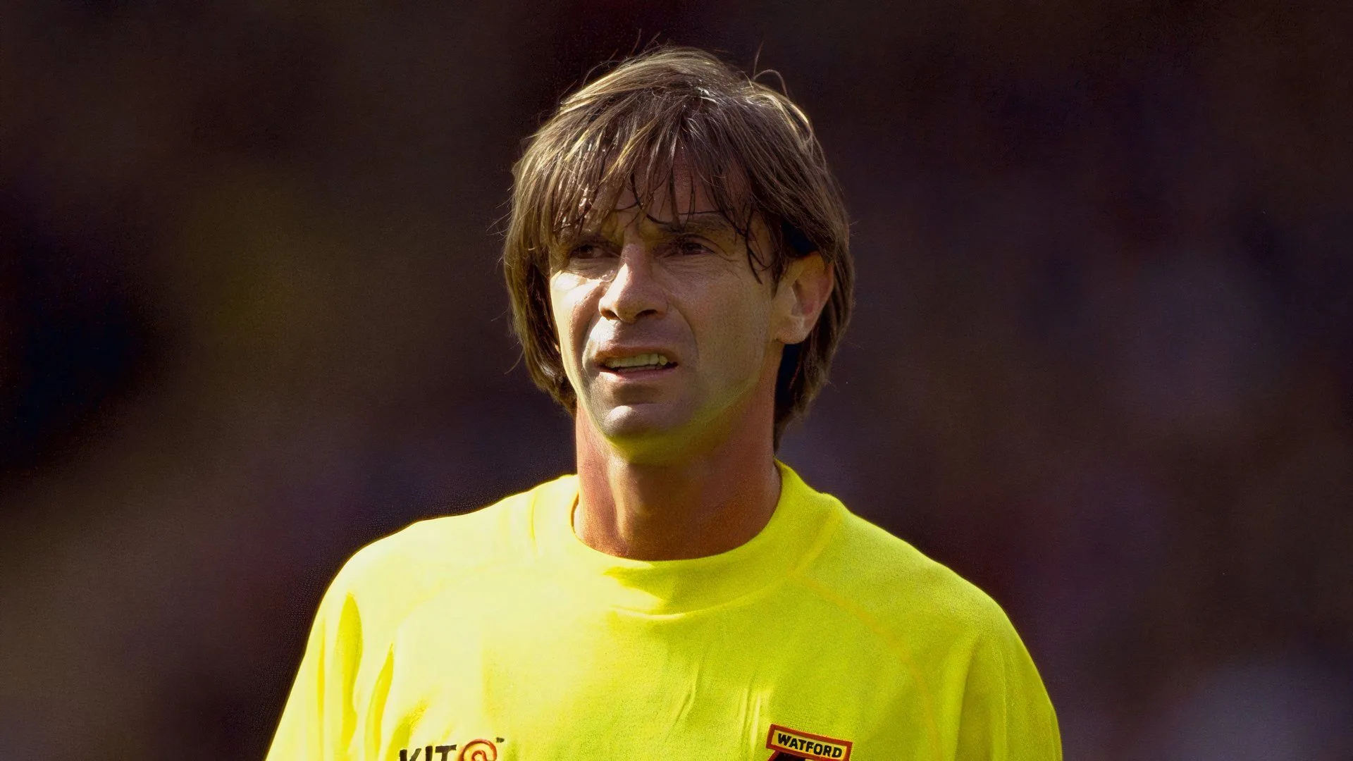 Filippo Galli khoác áo Watford