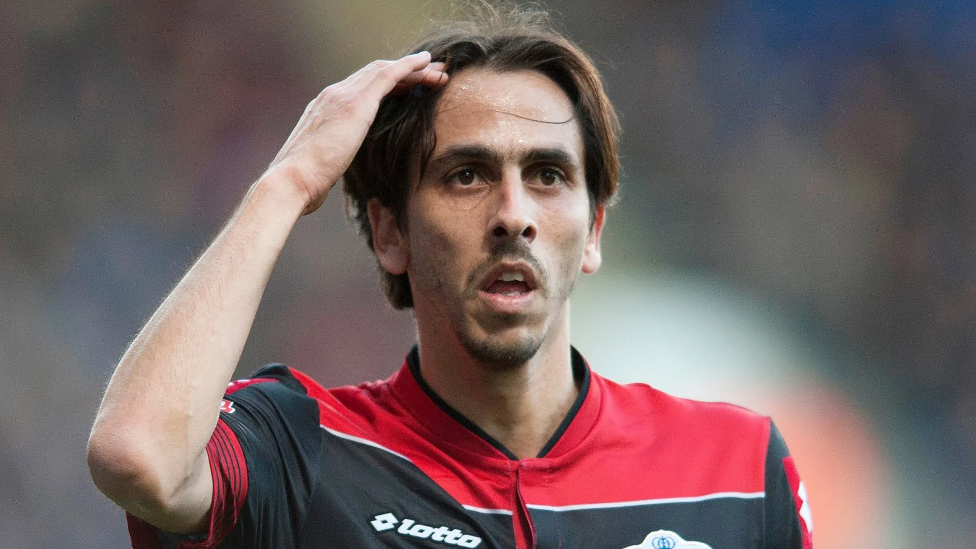 Yossi Benayoun trong màu áo QPR