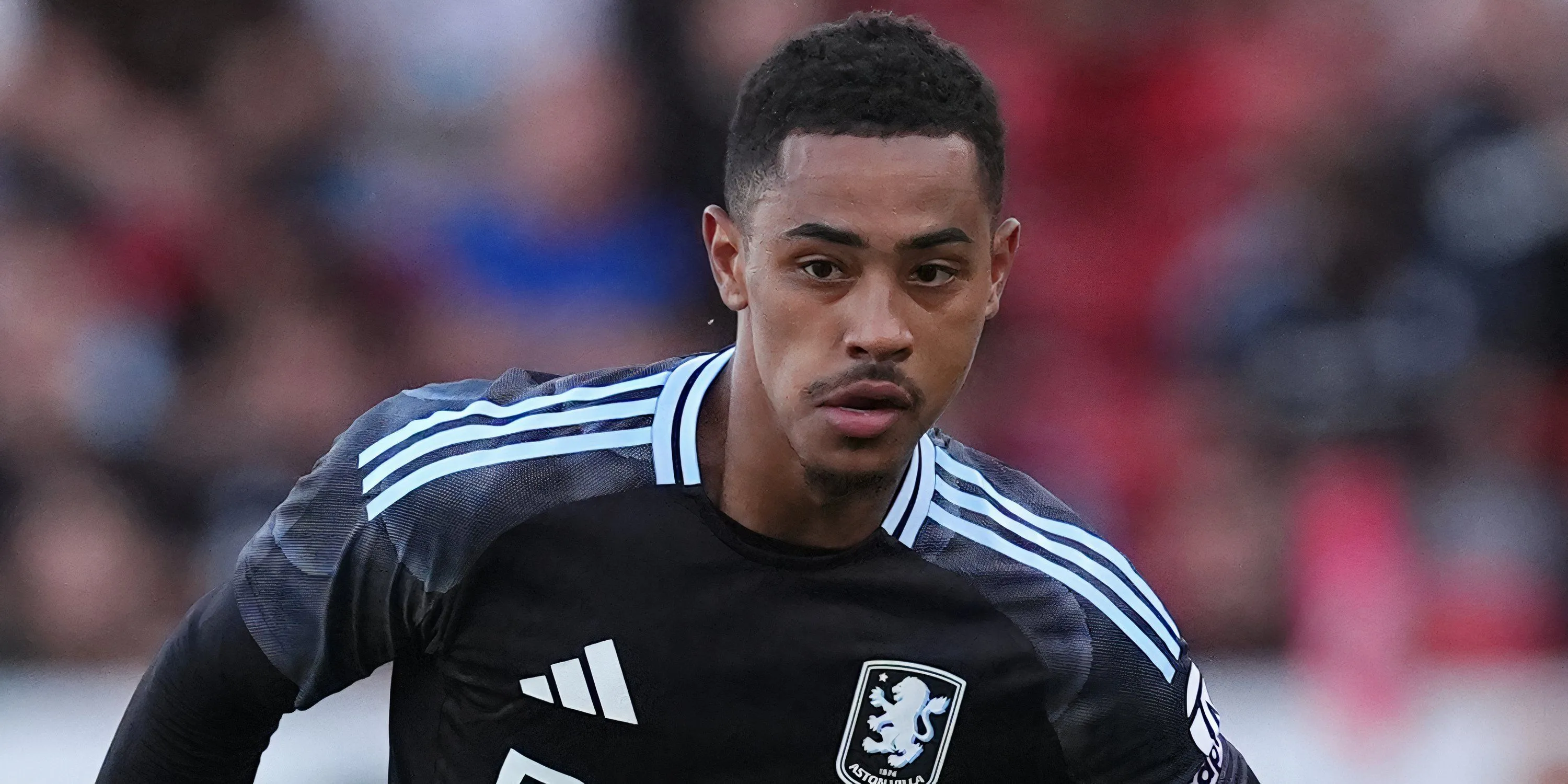 Jacob Ramsey trong màu áo Aston Villa