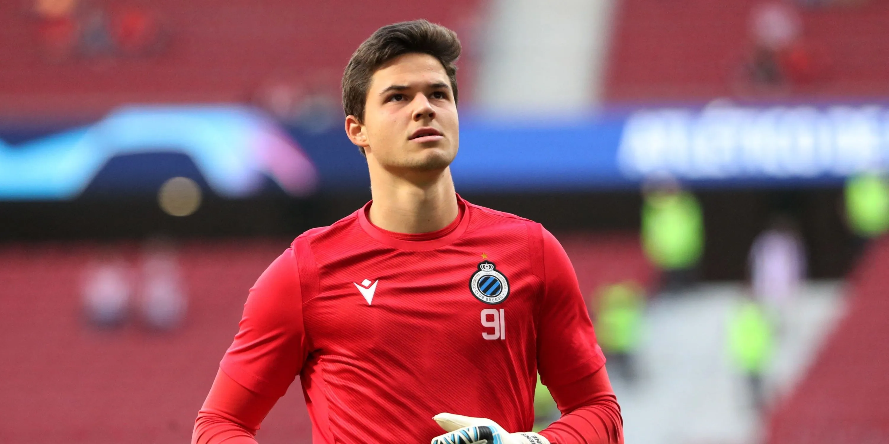 Thủ thành Senne Lammens của Royal Antwerp đang là mục tiêu chuyển nhượng của Manchester United