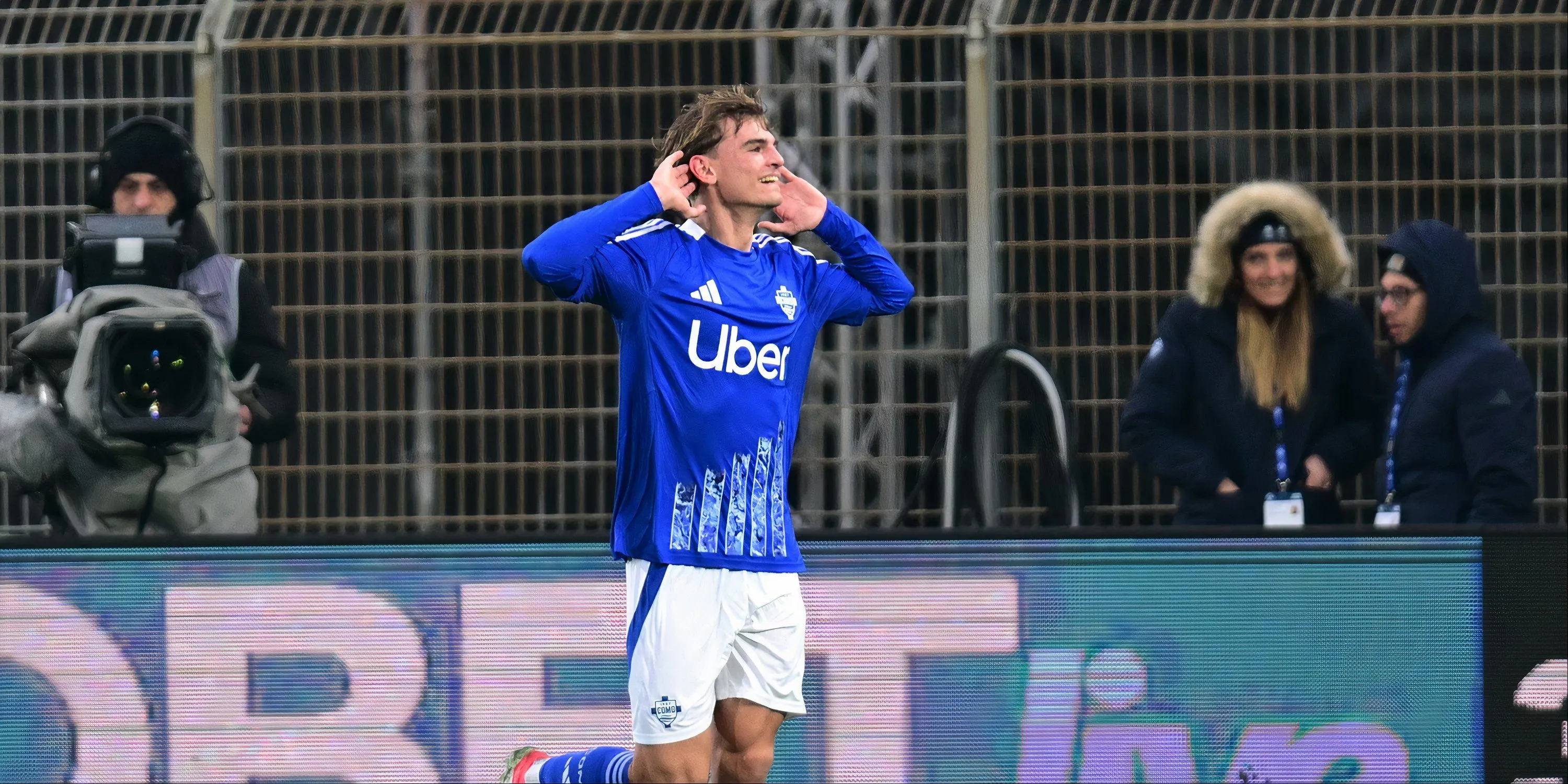 Tiền vệ Nico Paz của Como là mục tiêu chuyển nhượng hàng đầu của Tottenham