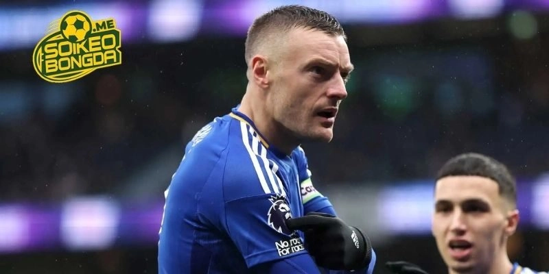 Phong độ trái ngược của Leicester vs Genoa